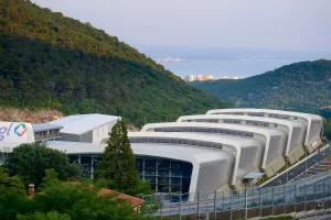 JGL na &#39;road showu&#39; ulagateljima nudi nove obveznice