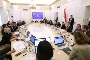 Zakonski paket četvrtog kruga porezne reforme Vlada poslala u Sabor na drugo čitanje