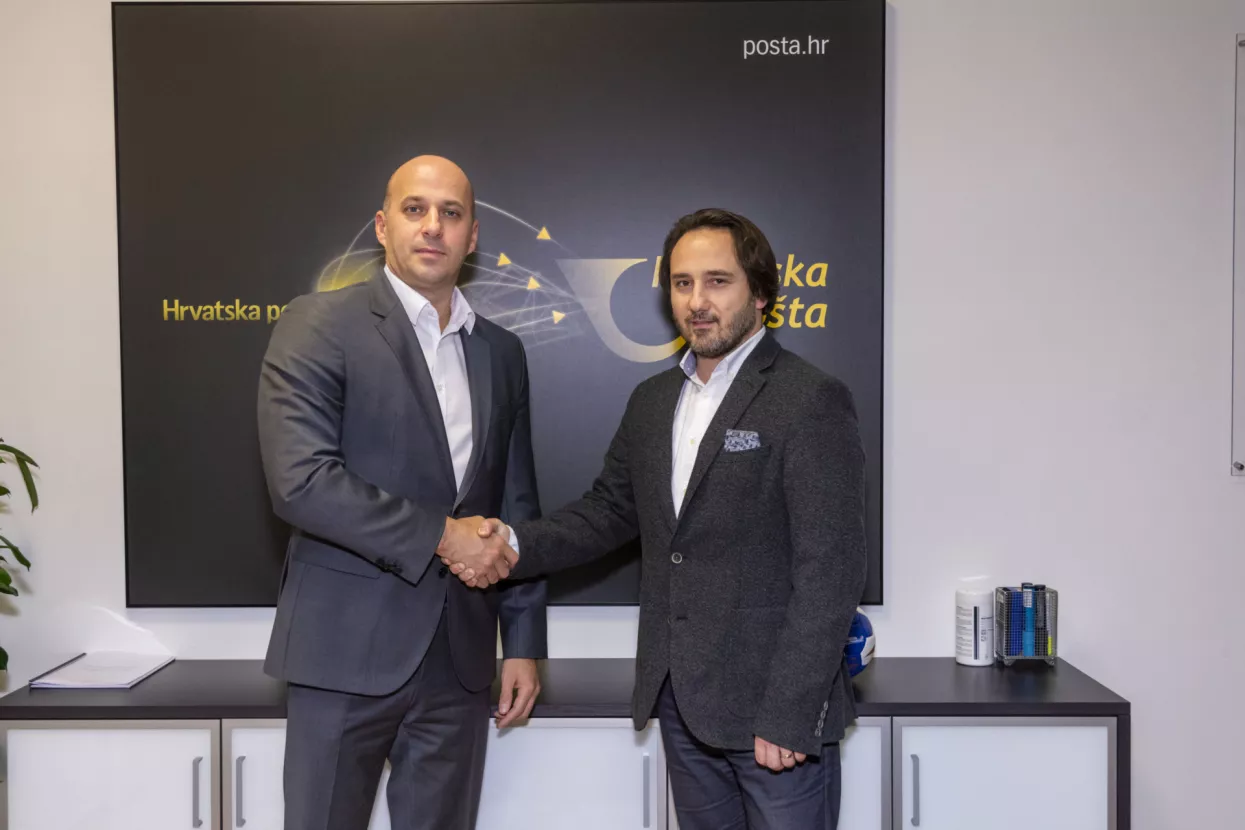 Hrvatska pošta preuzela je Locodels