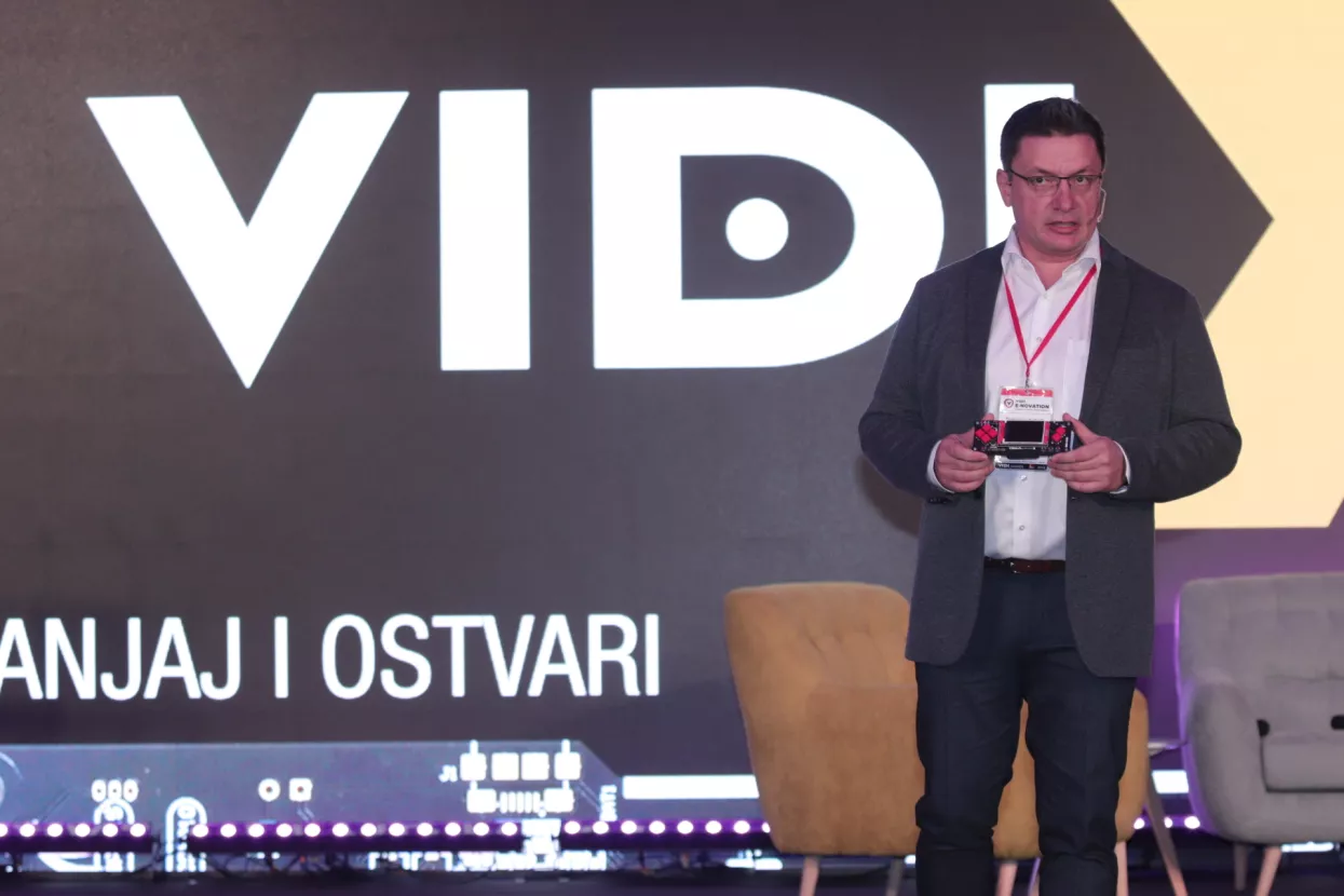 VIDI e-novation: Predstavljeno VIDI Project X mikroračunalo