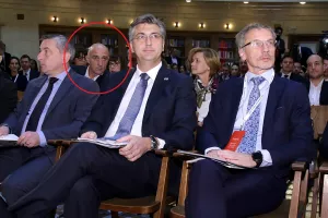 Ivan Vrdoljak: Političar, profesionalni koalicijski partner, a čini se i event menadžer