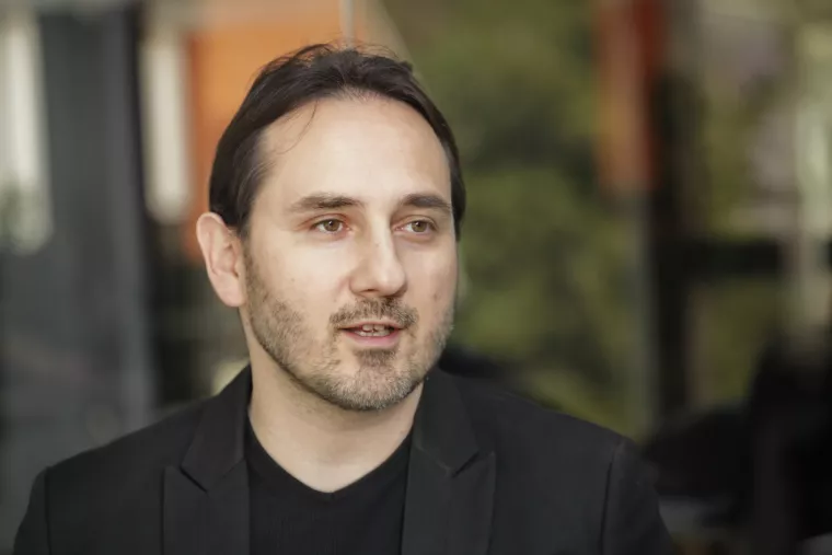 NAJDOGAĐAJ GODINE: Snažan pad kamatnih stopa