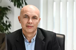 Nakon više od godinu dana poznato je gdje Mladen Veber nastavlja karijeru