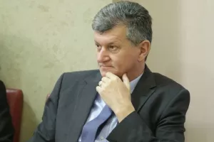 Danas u Hrvatskoj: Konferencije&nbsp;o sanitetskom prijevozu, o zabrani petardi, &#39;I poslije Kujundžića, Kujundžić&#39;...