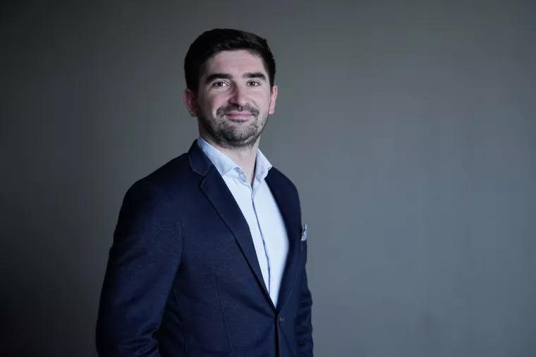 Novi predsjednikov savjetnik za ekonomiju ne želi da nam turizam bude temeljna gospodarska grana