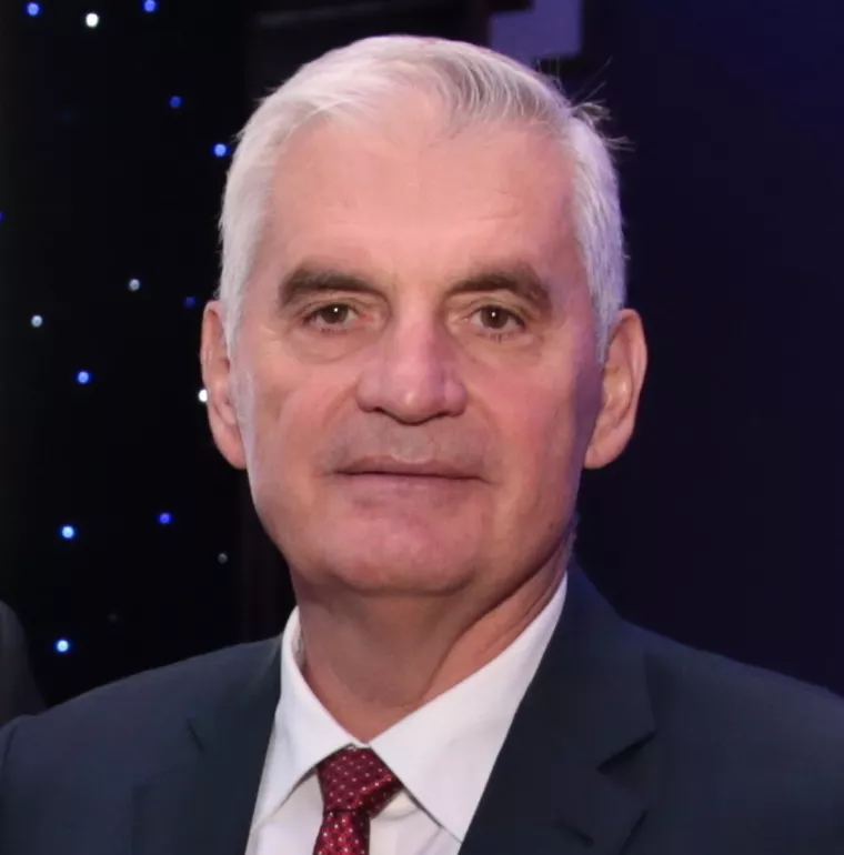 Evo čime su se do sada u životu bavila tri člana uprave Zabe koja su dali ostavke&nbsp;