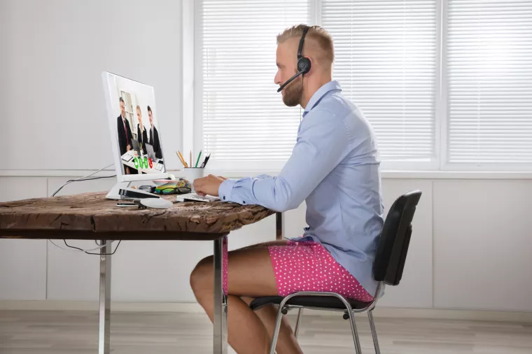 Kako pravilno raditi od kuće: Izađite iz pidžame i obucite se za posao