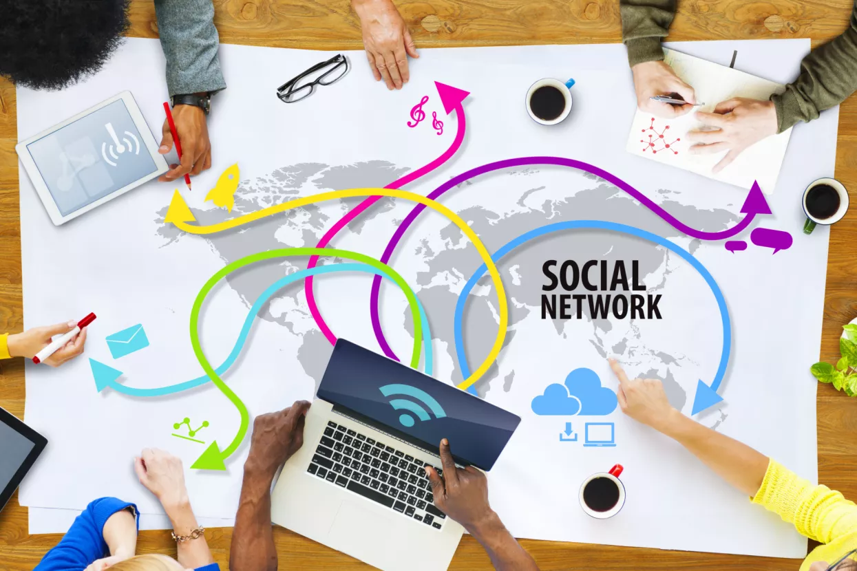 Društvene mreže kao slamka spasa: Život u izolaciji seli se online&nbsp;