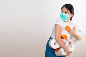 Što je to u tim rolama WC papira da uzrokuje takvu mahnitost, uključujući i fizičke sukobe?