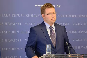 Pavić: Osigurano dodatnih 37 milijuna eura za medicinsku opremu