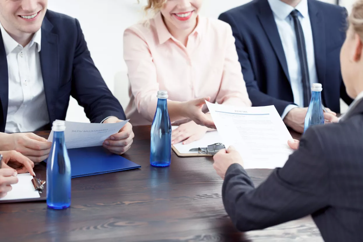 [VIDEO] Kako si članovi Uprave i direktori mogu zbog korona-krize smanjiti plaću