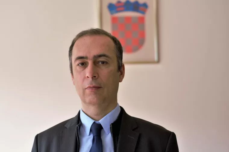 Nenad Končar u Karlovcu stvara mikroklaster, masovno izrađuju zaštitne vizire protiv koronavirusa