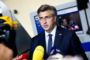 Ovo je DRUGI paket Vladinih mjera: Naknada se diže na 4000 kuna, država plaća i dio doprinosa, bit će i otpisa