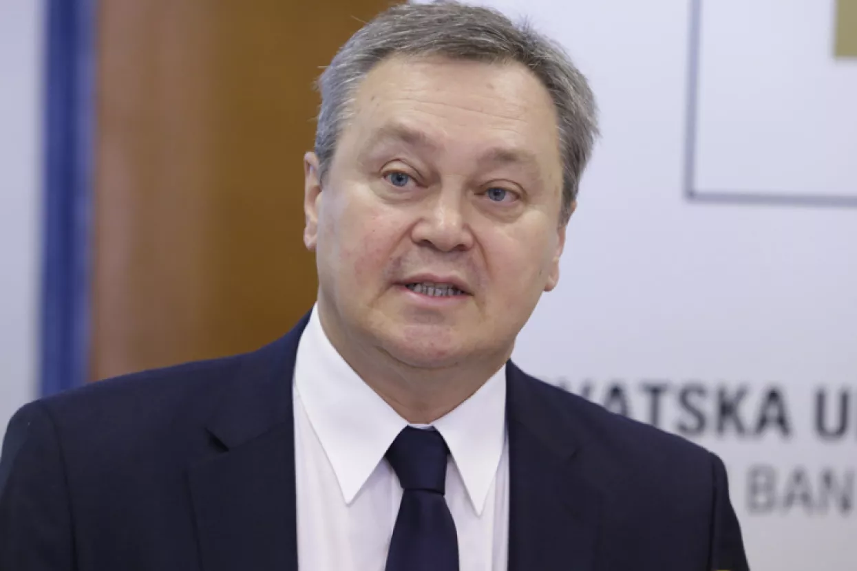 Gotovo 30.000 građana i 9500 poduzetnika tražilo moratorij na kredite, HUB traži da se s bankama postupa pažljivo