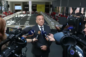 Lokalni koronapaketi (3): Osijek daje&nbsp;1000 kuna po zaposlenome, Požega i Belišće smanjuju prirez...