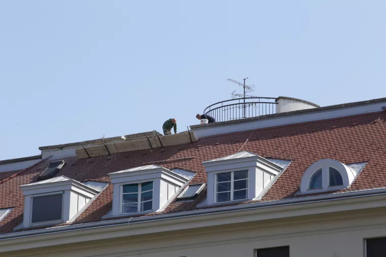 Na obnovi Zagreba radi tvrtka ugašena prije deset godina