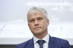 EU projekti: Odvojiti nabavu i ugradnju