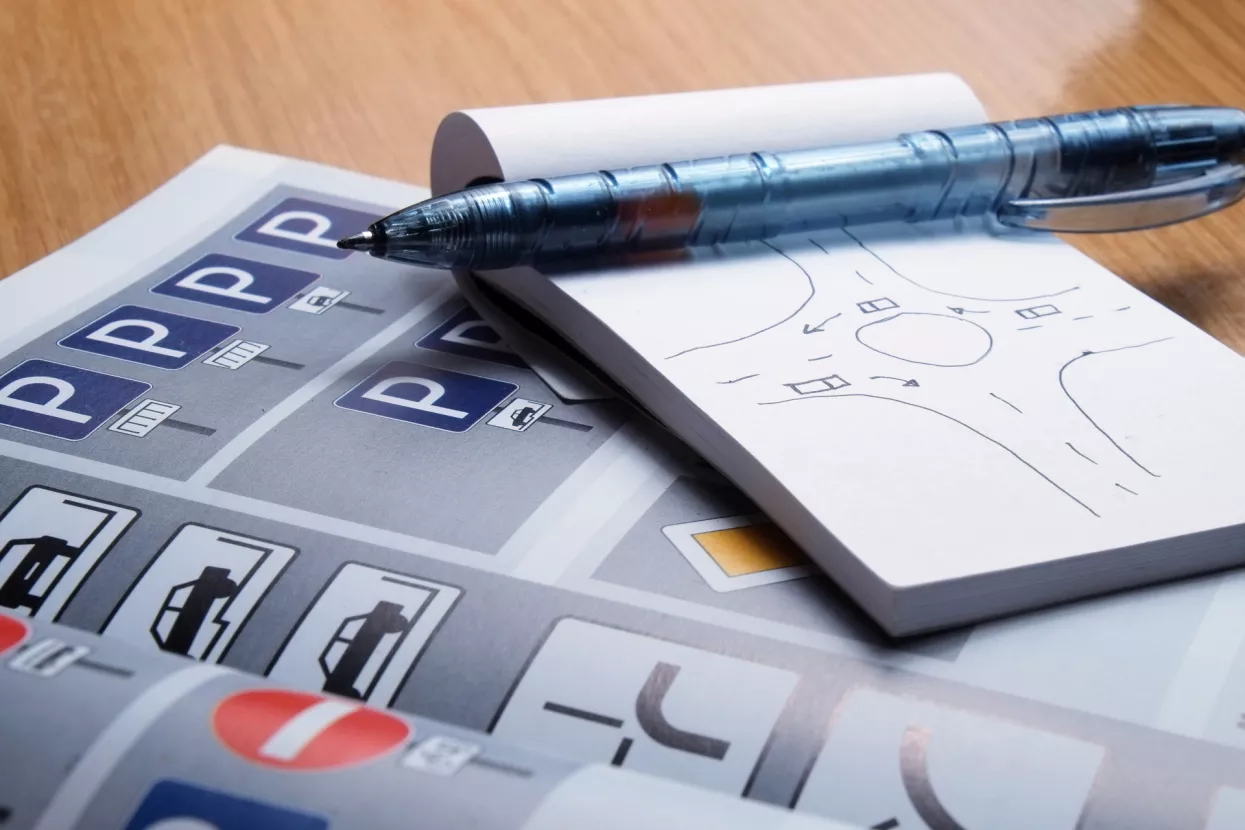 #dajtedaradimo - Autoškole su zatvorene skoro DVA mjeseca, a &#39;rizičniji&#39; taksisti voze cijelo vrijeme