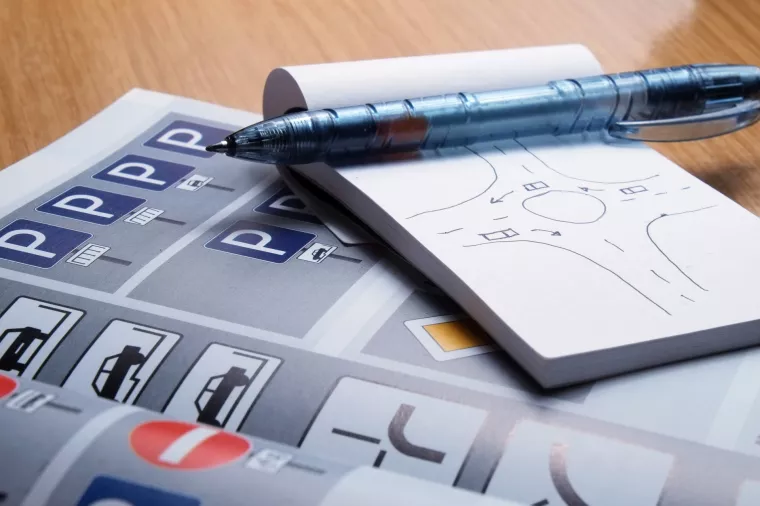 #dajtedaradimo - Autoškole su zatvorene skoro DVA mjeseca, a &#39;rizičniji&#39; taksisti voze cijelo vrijeme