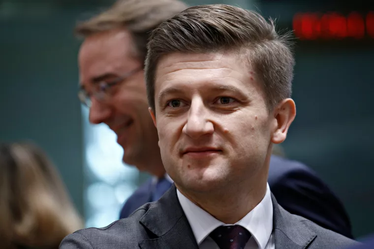 Ministarstvo financija zadužilo se za novih 300 milijuna kuna i 12 milijuna eura