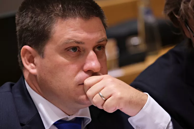 Danas u Hrvatskoj: Butković ukida cestarinu na Krčkom mostu, Plenković u posjeti 'zaraznoj' bolnici