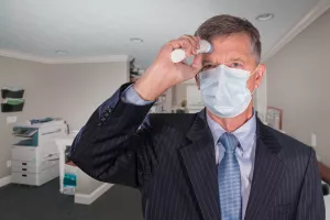 NOVE MJERE HZJZ-a: Prije posla izmjeriti temperaturu, voditi evidenciju na sastancima