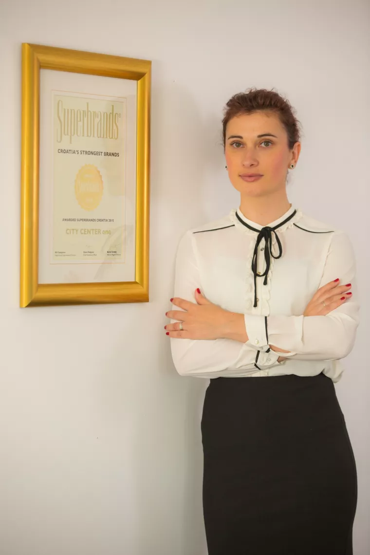 Trgovci ljetnim sniženjima pokušavaju nadoknaditi gubitke