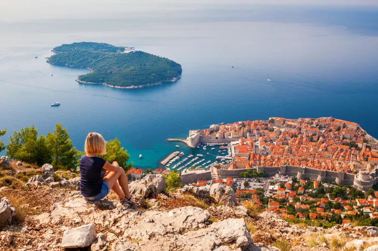 Od 15 zemalja najpogođenijih padom turizma Hrvatska je na trećem mjestu