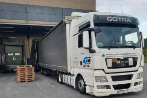 Brojimo šlepere: Tvrtka Radin print mjesečno izveze 50 šlepera otisnutog materijala