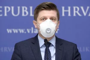 Ministar Marić kaže da &#39;rezanje&#39; ministarstava neće donijeti veliku racionalizaciju troškova