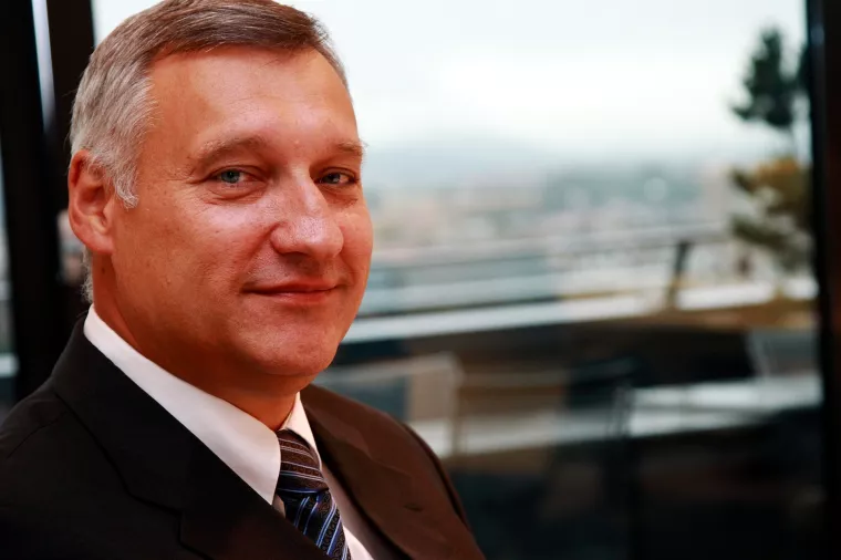 Tvrtke i karijere: Rošada u Ostojinoj nekretninskoj tvrtki, nove promjene u Moralićevom Kutjevu, AKD-Zaštiti, Overseas tradeu, PBZ Cardu&hellip;