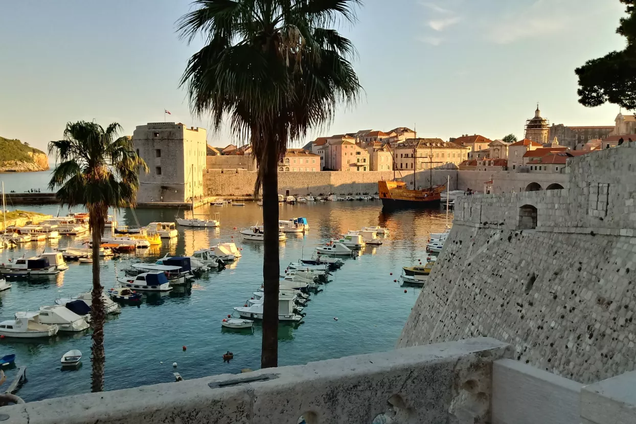 Sjeverni Jadran turistima prvi izbor, Dubrovnik se grčevito bori za svoj dio turističkog kolača