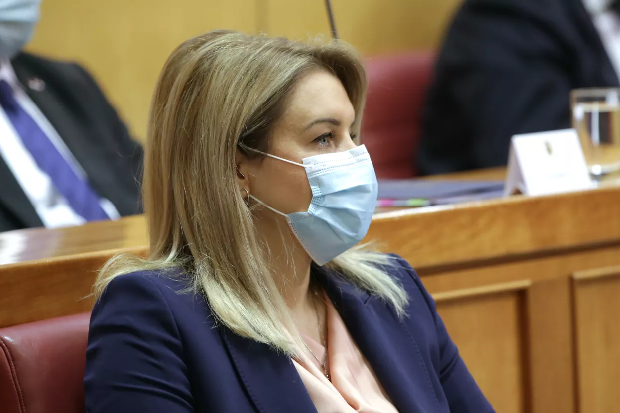 Nikolina Brnjac - Nova ministrica i njemački turisti