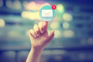 Tko i do kada mora sudskom registru dostaviti e-mail adresu i zatražiti pristup informacijskom sustavu suda