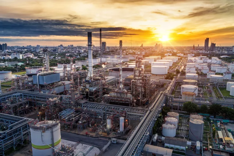 Tko daje državne poticaje za rafinerije