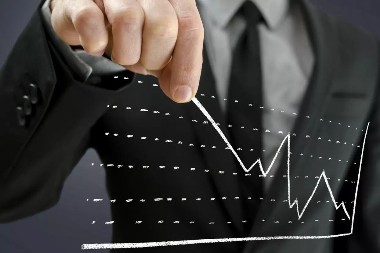 Infografika: Direktori predviđaju kakav će biti oblik oporavka od pandemije