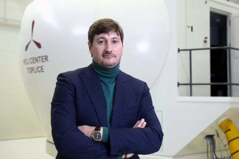 [VIDEO] Pogledajte kako je Liderova novinarka &#39;vozila helikopter&#39; iznad Crnog mora iz Zagorja