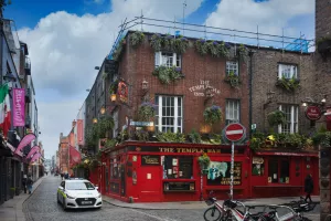 Irska vlada prva se javno posvađala sa svojim epidemiolozima