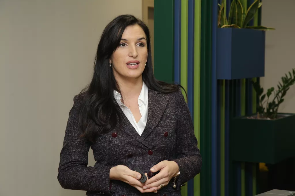 Serengeti kupio udio u aplikaciji RedAI od koje &#39;strepe&#39; trgovački lanci