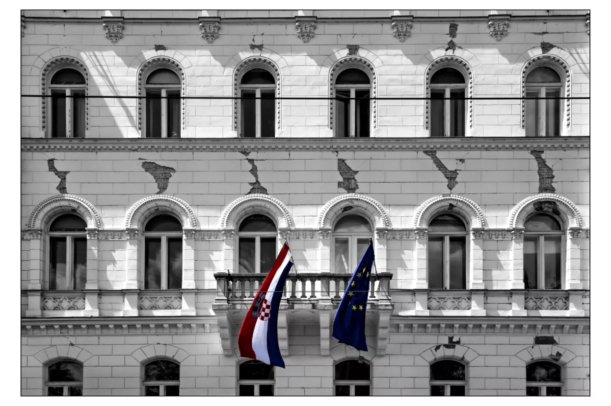 I fotografija Liderovog &#39;fotića&#39; Ratka Mavara na izložbi &#39;Biografija grada/Potres u Zagrebu 2020&#39;