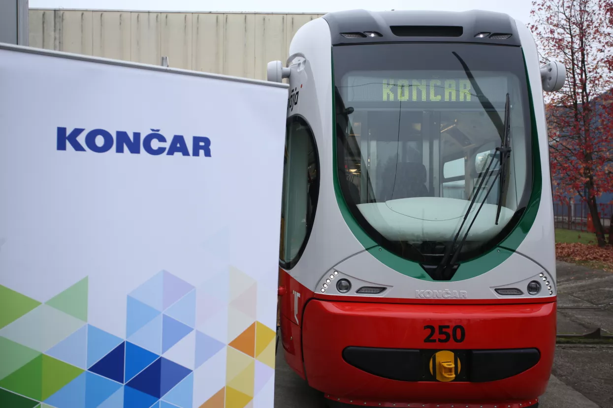 Končar predstavio prvi tramvaj za Latviju
