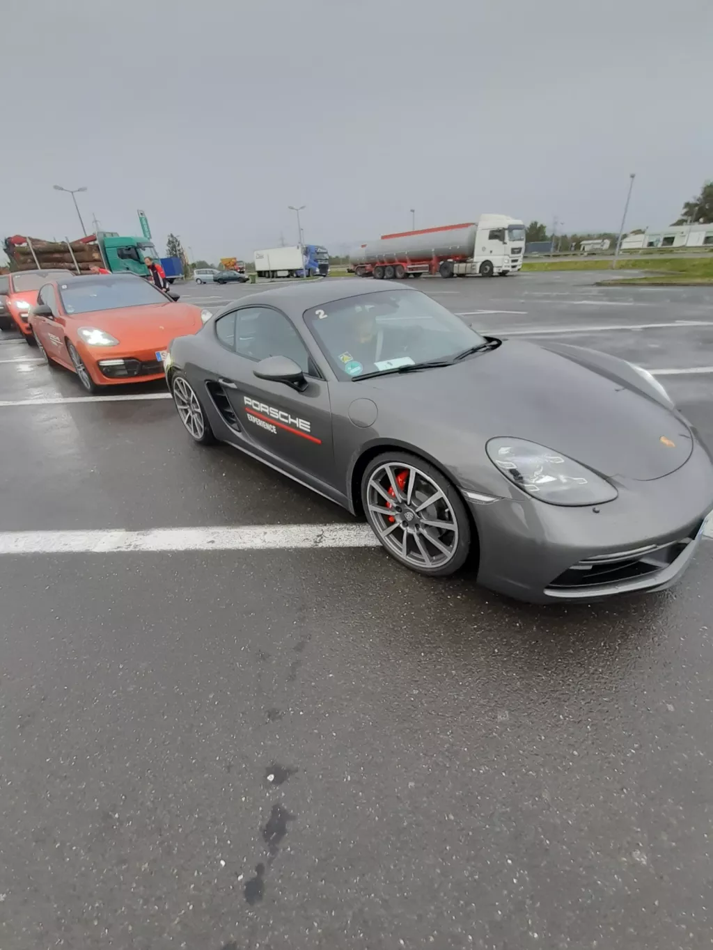 Cayman S, 911 Turbo S, Cayenne Turbo, Panamera GTS ST i električni Taycan 4S po Hrvatskom Zagorju
