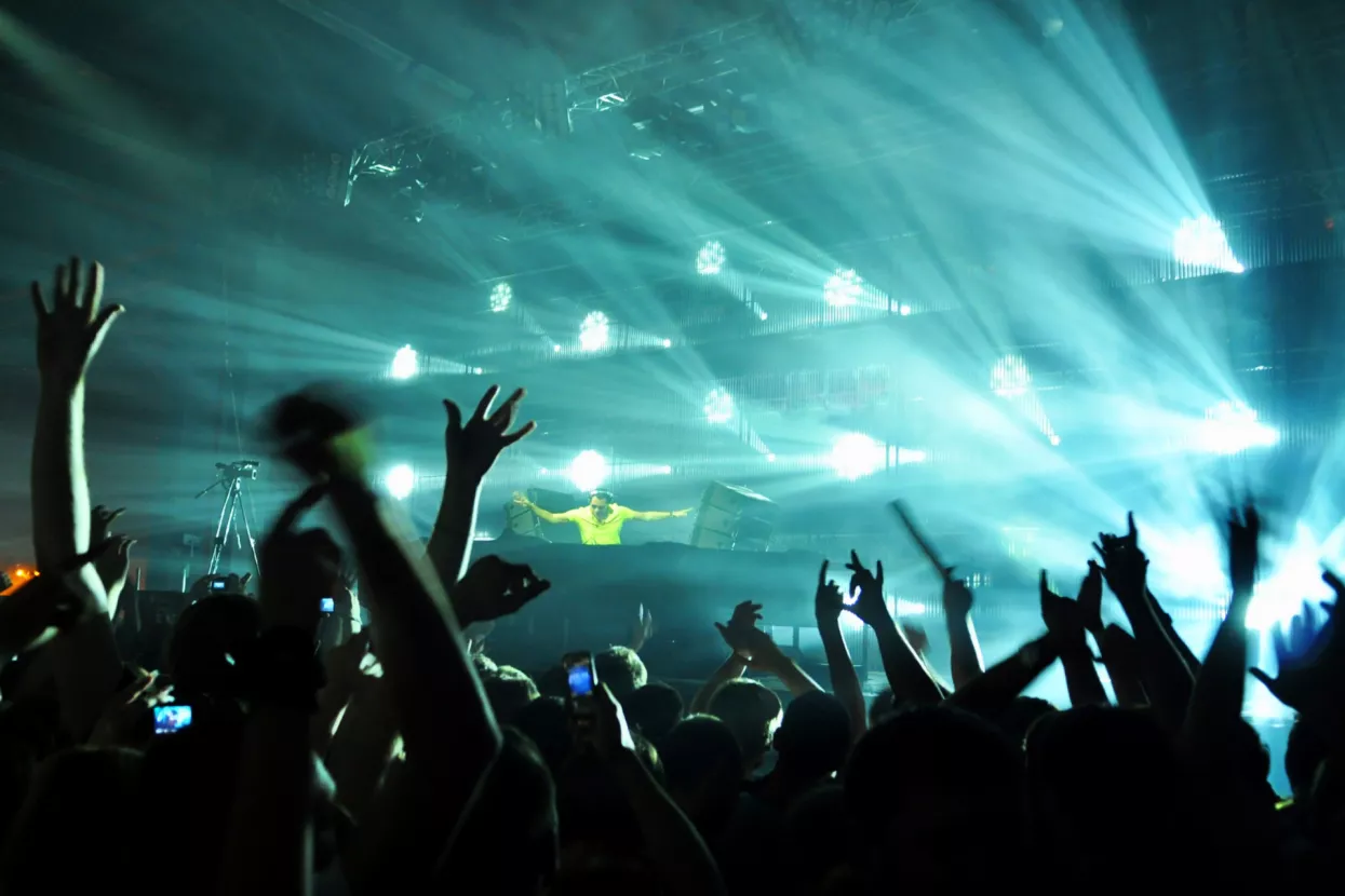 Božinoviću, ne traži cinkere, zovi taksi