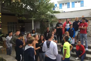 Konkurentniji start na tržištu rada: Dvadeset troje udomljene djece dobilo vozački ispit