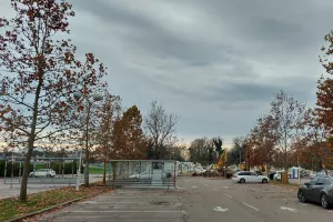 Totalni 'facelifting' sada i oko rotora. Sru&scaron;ena zgrada Spara. &Scaron;to li će tu biti?