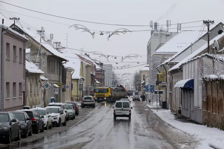 DISKRIMINACIJA: Kako je Vlada propisala kolektivno siromaštvo na Baniji