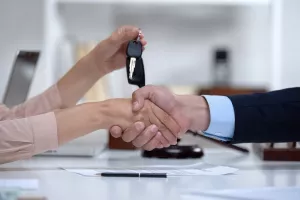 Iako je tržište zasićeno, HAK probija u rent a car