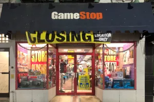 Ekipa s društvenih mreža satrala američke brokere i fondove i održala im nevjerojatnu lekciju!