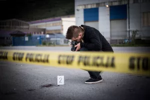 STRA&Scaron;AN ZLOČIN U &Scaron;IBENIKU - Vlasnik propale tvrtke ubio poduzetnika, stečajnu upraviteljicu i gradsku vijećnicu
