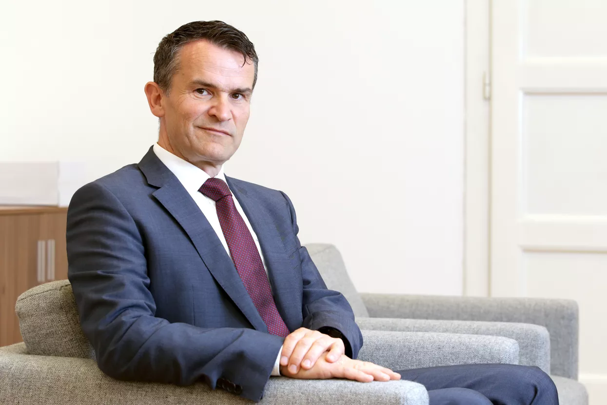 HANFA - Javno savjetovanje o Zakonu o alternativnim investicijskim fondovima